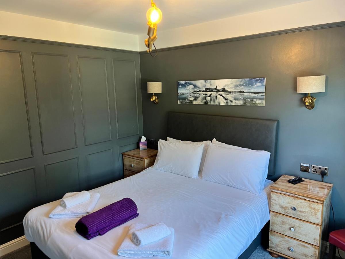 The Plough Inn Marsham Bagian luar foto