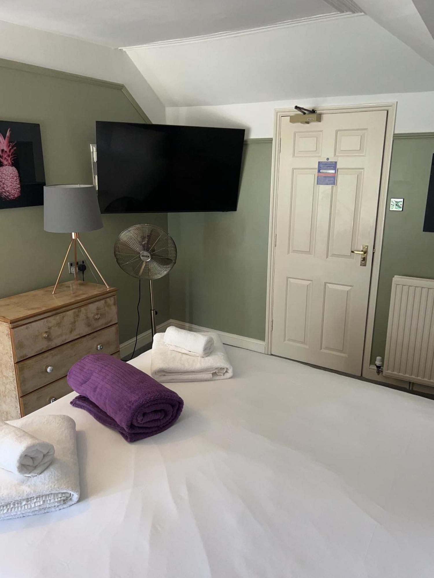 The Plough Inn Marsham Bagian luar foto